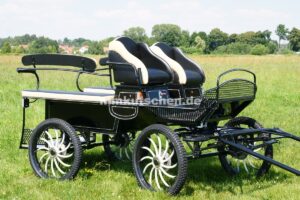 Koets 001a - zwarte koets - koets te koop -