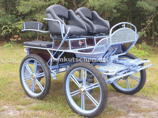 bryczki-kutschen-kutsche-fahrschulwagen-059-aufstieghilfe-sufstieghilfe-komfortsitz-tacho-doppelrücklehnen-lenkverzögerung-räder